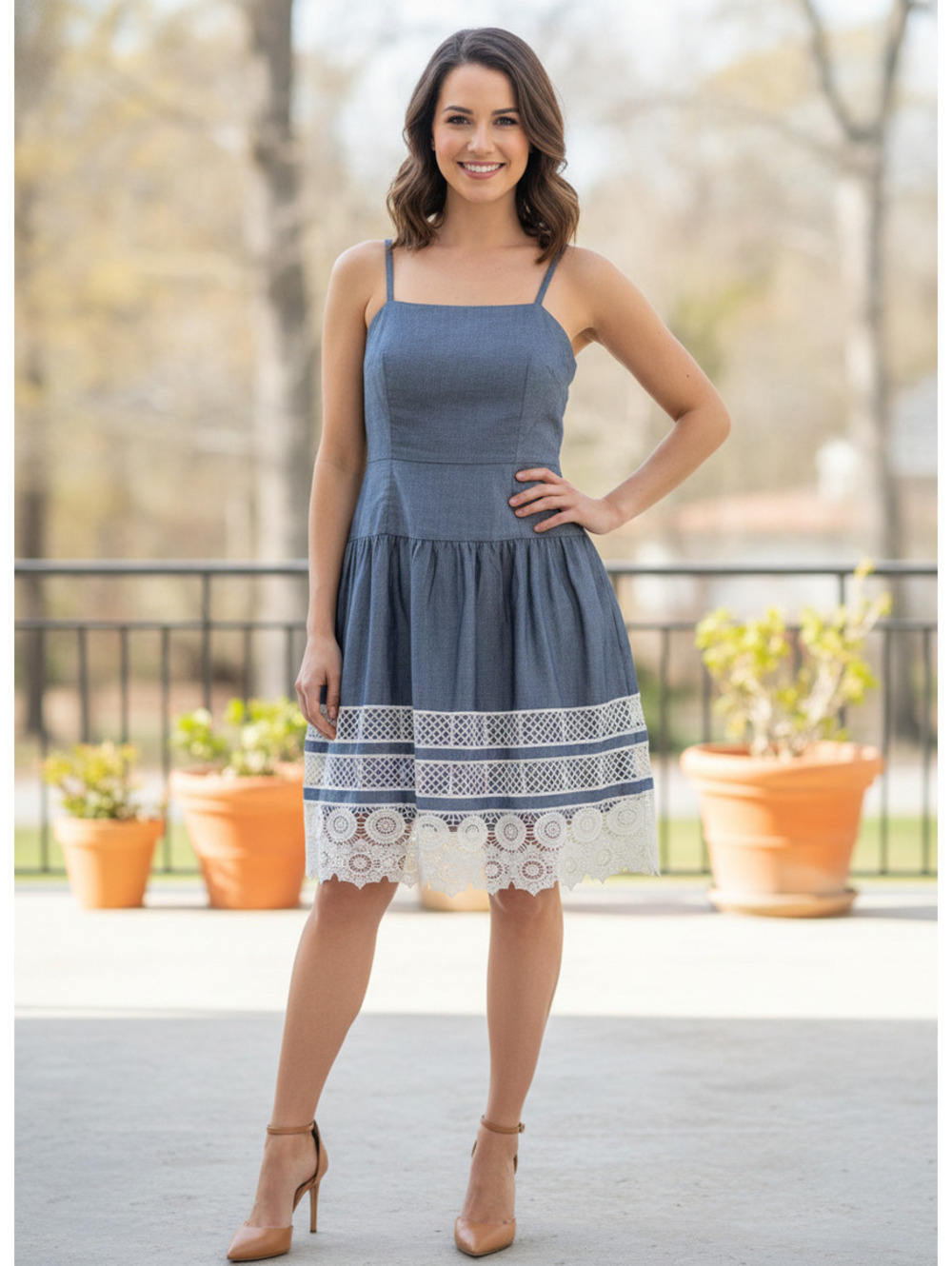 Ann Taylor Sleeveless Blue Dress with White Lace Hem Size 10